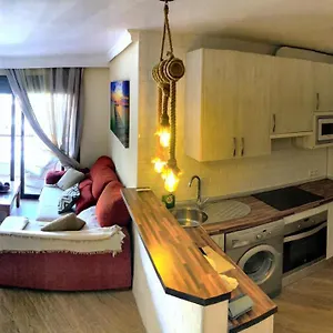 Apartamento Coqueto En Puerto Marina Con Piscina, Benalmádena
